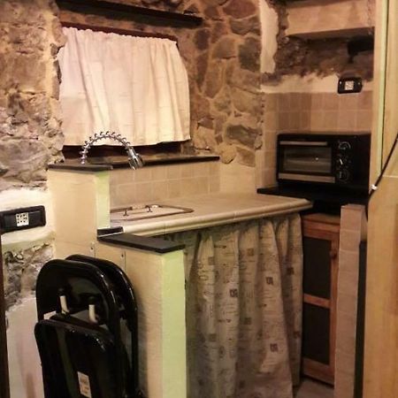 l'arco di Sersa Riccò del Golfo di Spezia Esterno foto