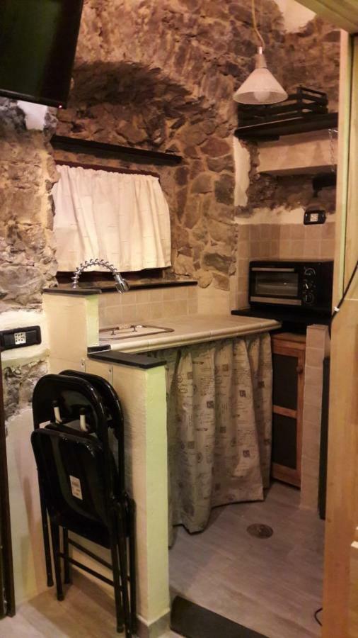 l'arco di Sersa Riccò del Golfo di Spezia Esterno foto