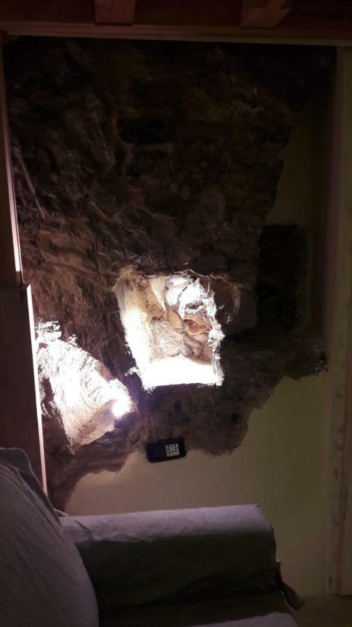 l'arco di Sersa Riccò del Golfo di Spezia Esterno foto