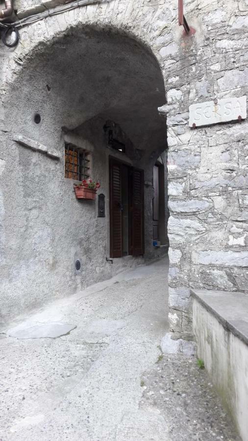 l'arco di Sersa Riccò del Golfo di Spezia Esterno foto